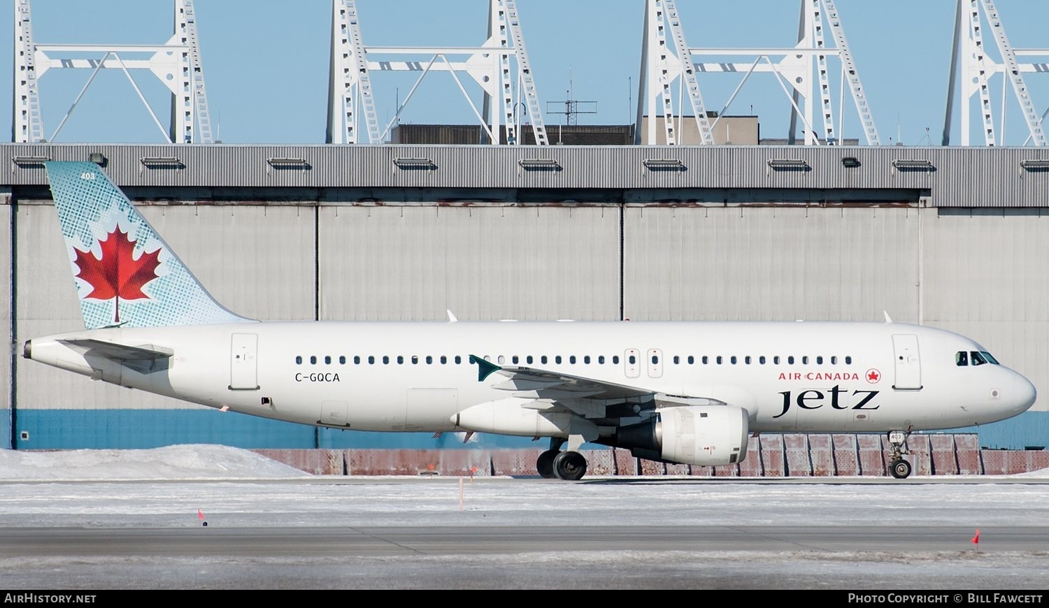 Aircraft Photo of C-GQCA | Airbus A320-211 | Air Canada Jetz | AirHistory.net #500449