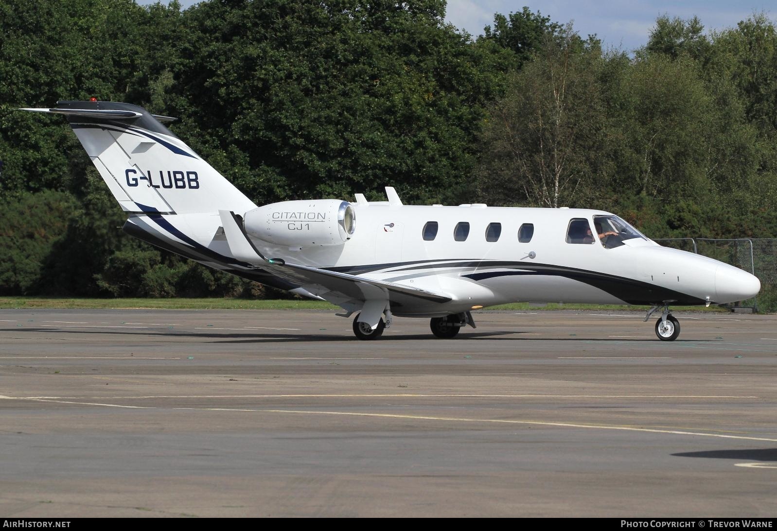 Aircraft Photo of G-LUBB | Cessna 525 CitationJet | AirHistory.net #500461
