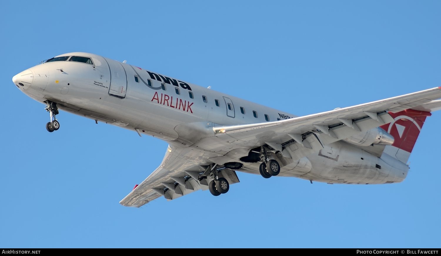 Aircraft Photo of N8942A | Bombardier CRJ-200LR (CL-600-2B19) | NWA Airlink | AirHistory.net #500481