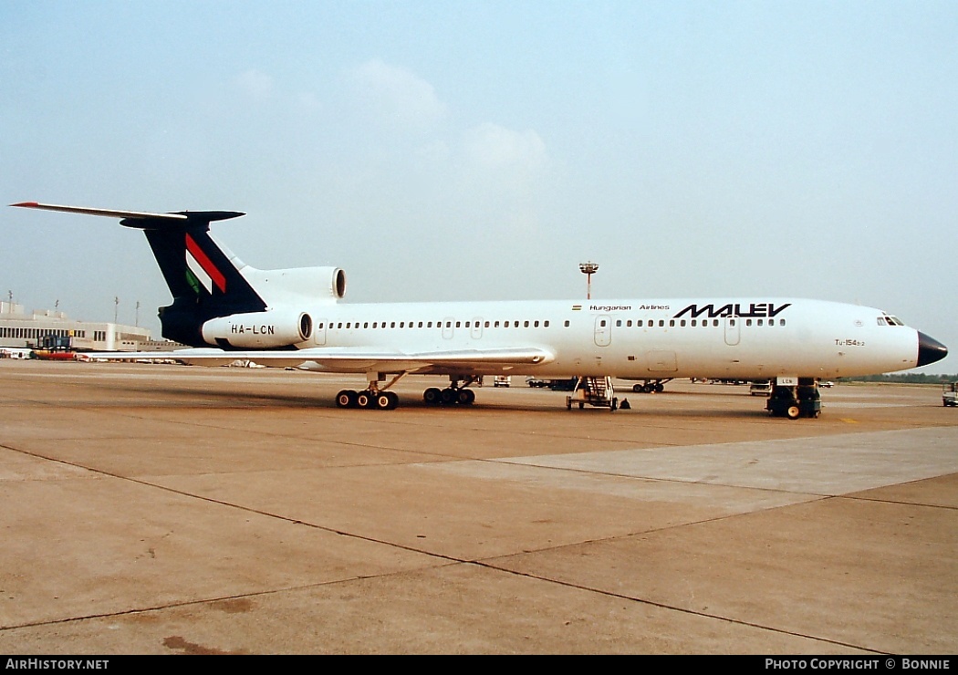 Aircraft Photo of HA-LCN | Tupolev Tu-154B-2 | Malév - Hungarian Airlines | AirHistory.net #500675