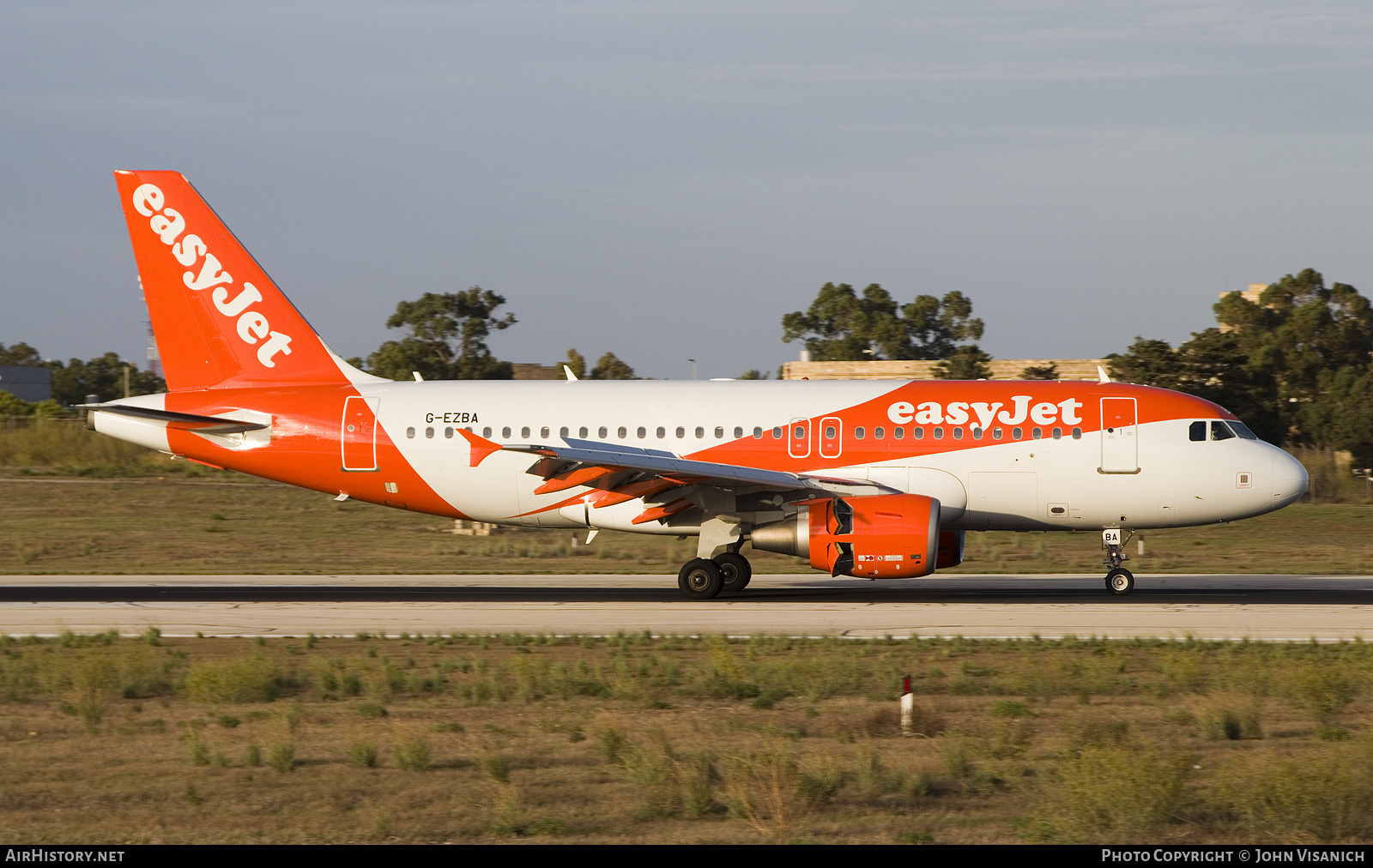 Aircraft Photo of G-EZBA | Airbus A319-111 | EasyJet | AirHistory.net #500700