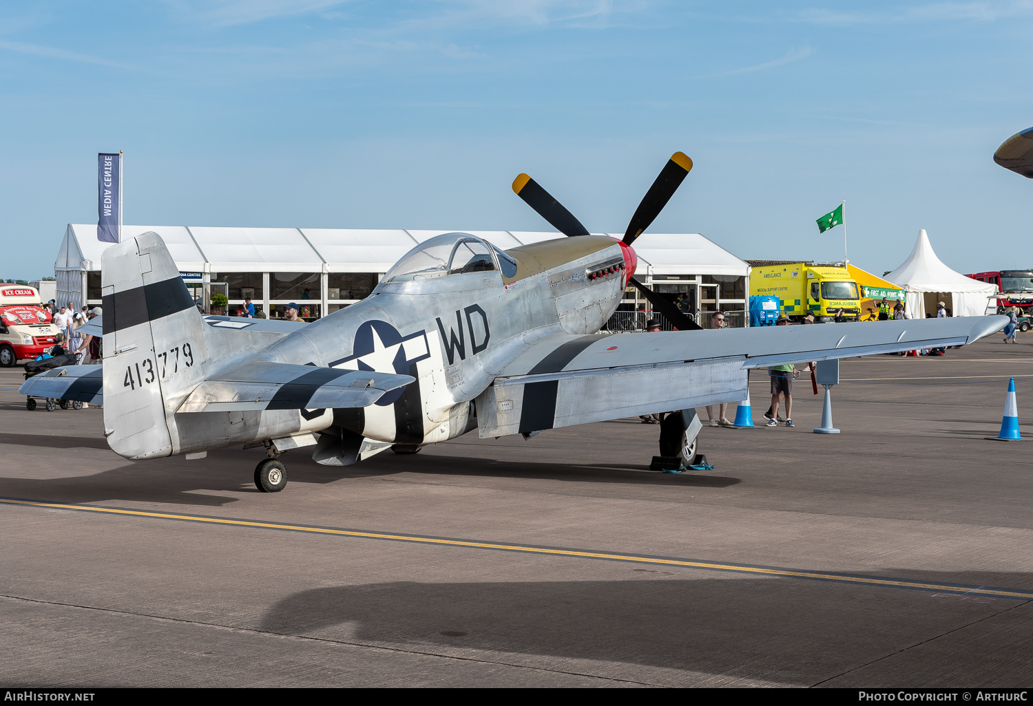 Aircraft Photo of G-CMDK / 413779 | North American P-51D Mustang | USA - Air Force | AirHistory.net #500737