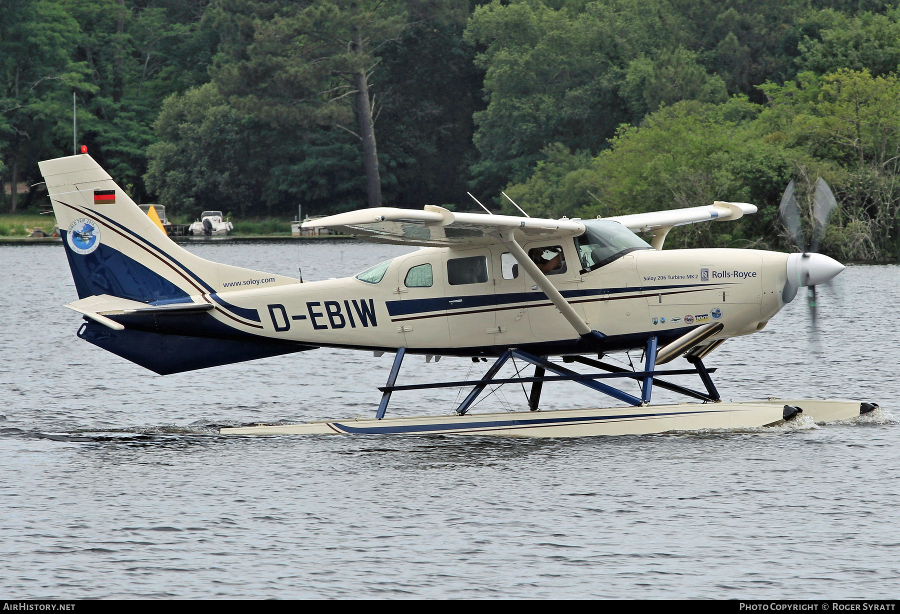 Aircraft Photo of D-EBIW | Cessna T206H Soloy Turbine Mk2 | AirHistory.net #500804