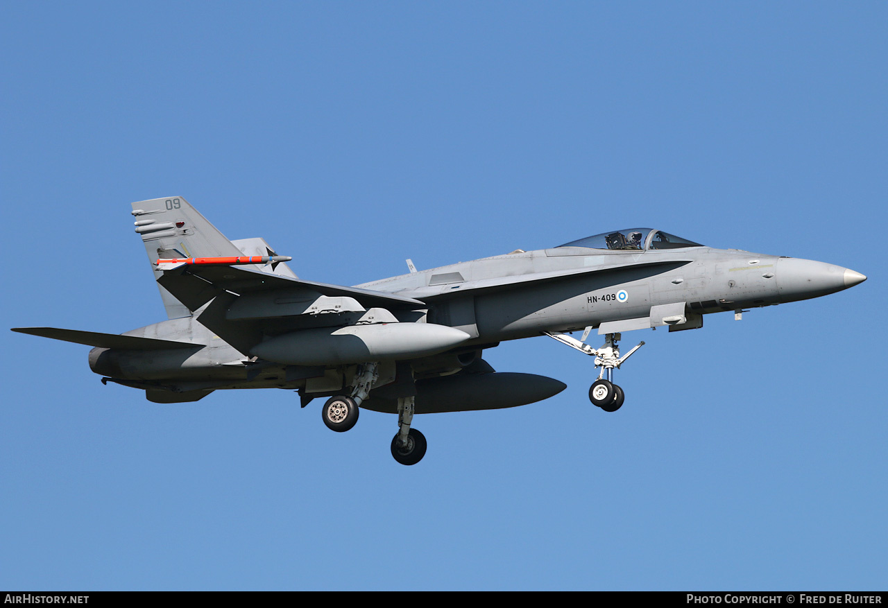 Aircraft Photo of HN-409 | McDonnell Douglas F/A-18C Hornet | Finland - Air Force | AirHistory.net #500862