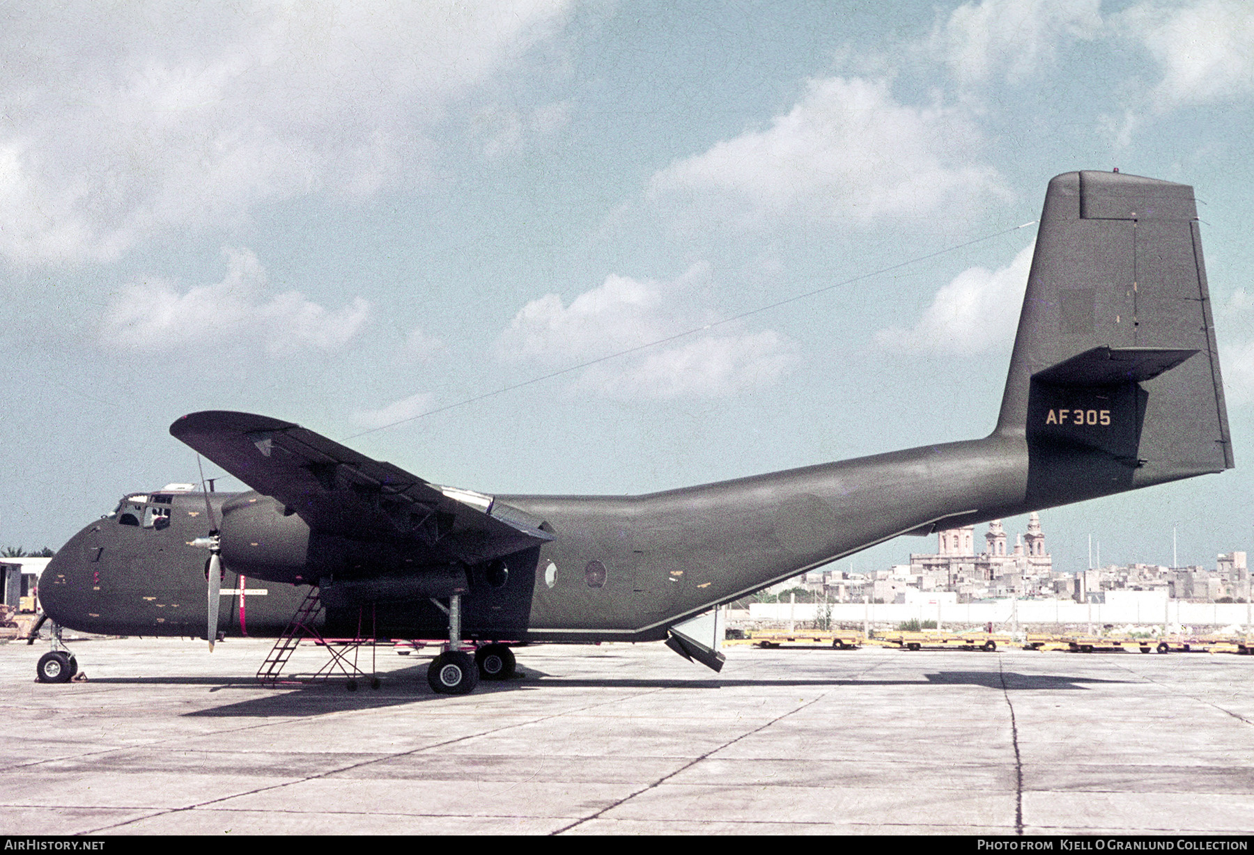 Aircraft Photo of AF305 | De Havilland Canada DHC-4A Caribou | Zambia - Air Force | AirHistory.net #500911