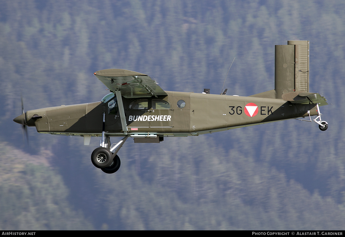 Aircraft Photo of 3G-EK | Pilatus PC-6/B2-H2 Turbo Porter | Austria - Air Force | AirHistory.net #500962
