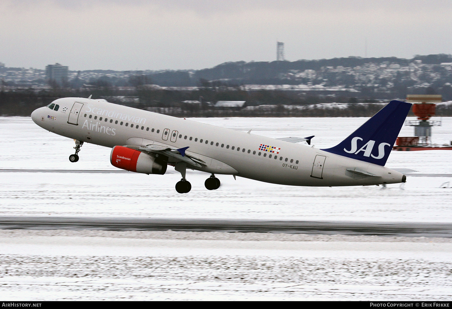 Aircraft Photo of OY-KAU | Airbus A320-232 | Scandinavian Airlines - SAS | AirHistory.net #501027