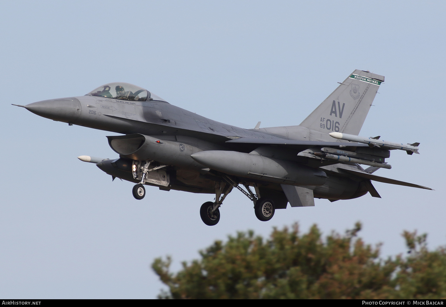 Aircraft Photo of 89-2016 / AF89-016 | General Dynamics F-16CM Fighting Falcon | USA - Air Force | AirHistory.net #501075
