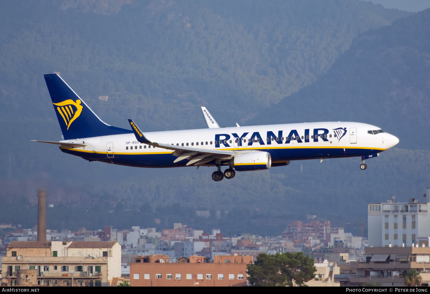 Aircraft Photo of SP-RSS | Boeing 737-800 | Ryanair | AirHistory.net #501096