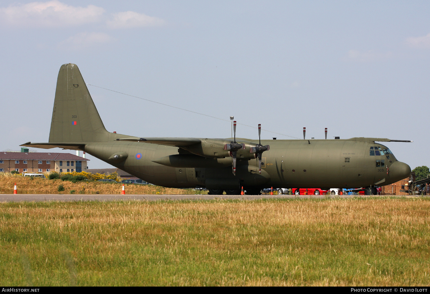 Aircraft Photo of XV303 | Lockheed C-130K Hercules C3P (L-382) | UK - Air Force | AirHistory.net #501102