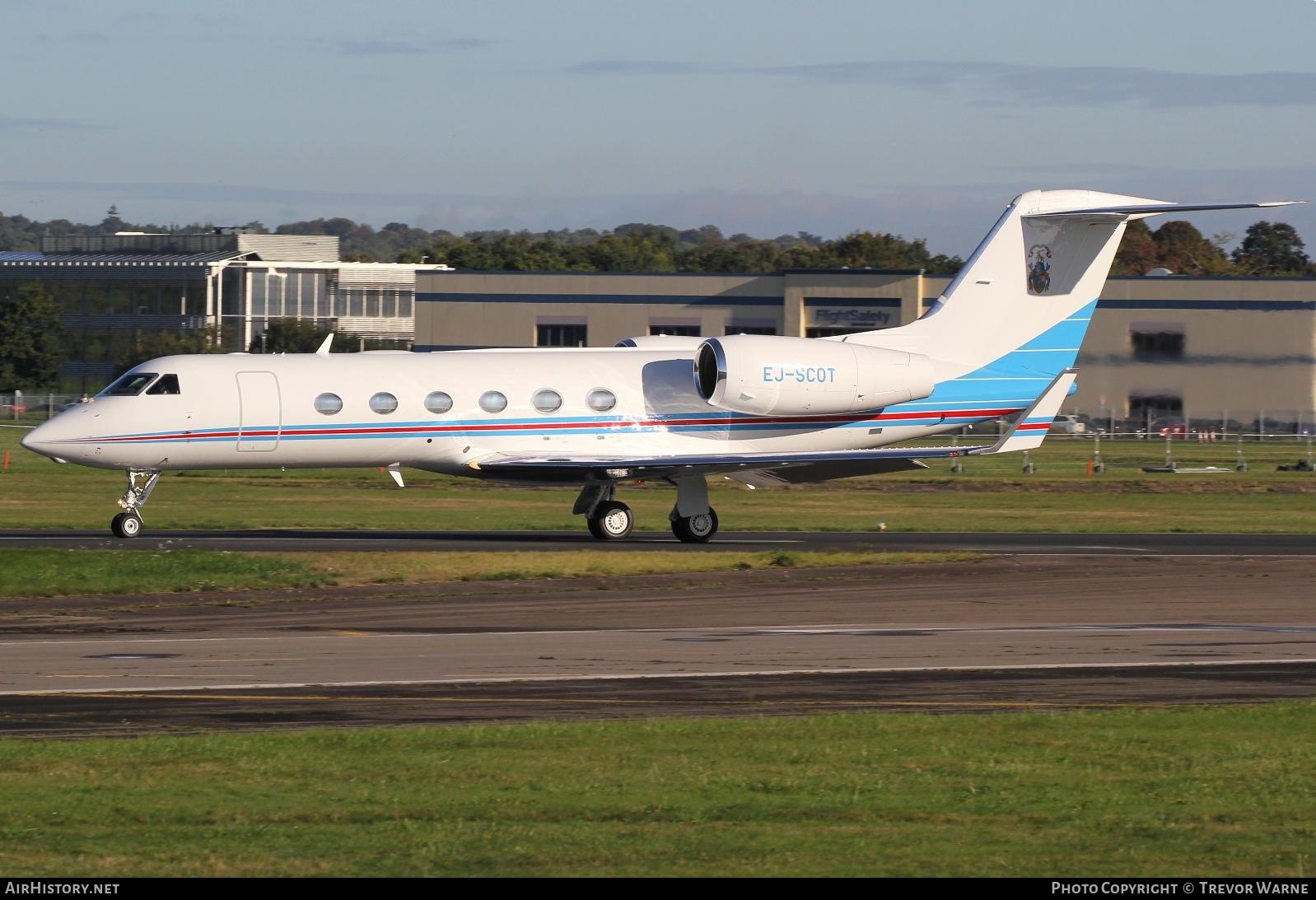 Aircraft Photo of EJ-SCOT | Gulfstream Aerospace G-IV-X Gulfstream G450 | AirHistory.net #501153