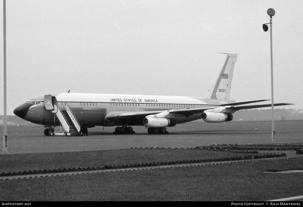 Aircraft Photo of 58-6971 / 86971 | Boeing VC-137A (707-153) | USA - Air Force | AirHistory.net #501200