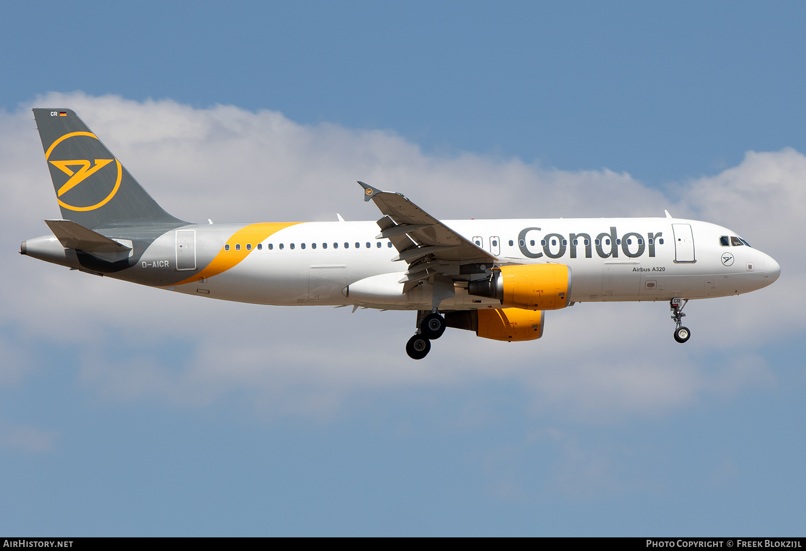 Aircraft Photo of D-AICR | Airbus A320-214 | Condor Flugdienst | AirHistory.net #501273