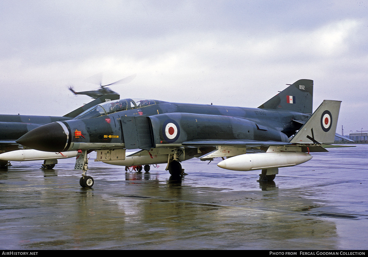 Aircraft Photo of XT892 | McDonnell Douglas F-4M Phantom FGR2 | UK - Air Force | AirHistory.net #501293