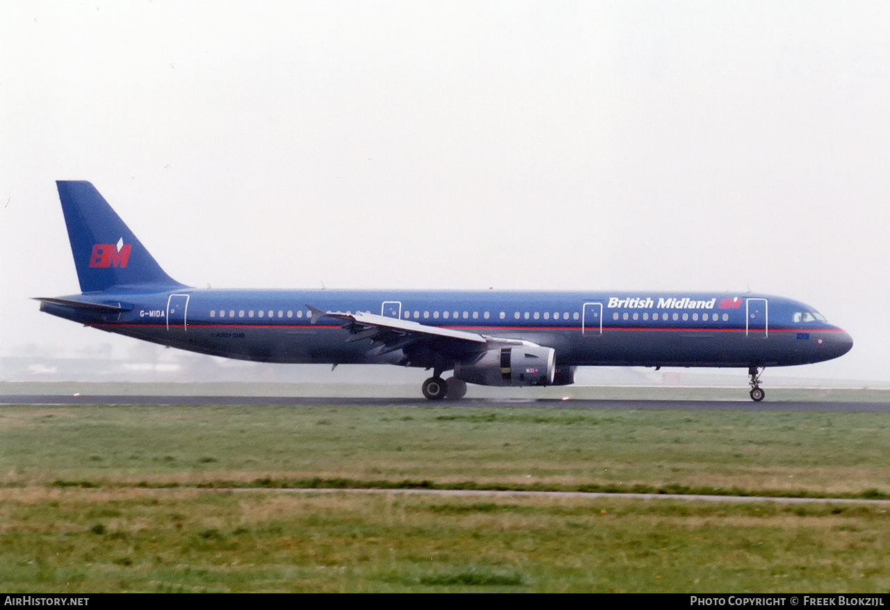 Aircraft Photo of G-MIDA | Airbus A321-231 | British Midland Airways - BMA | AirHistory.net #501294