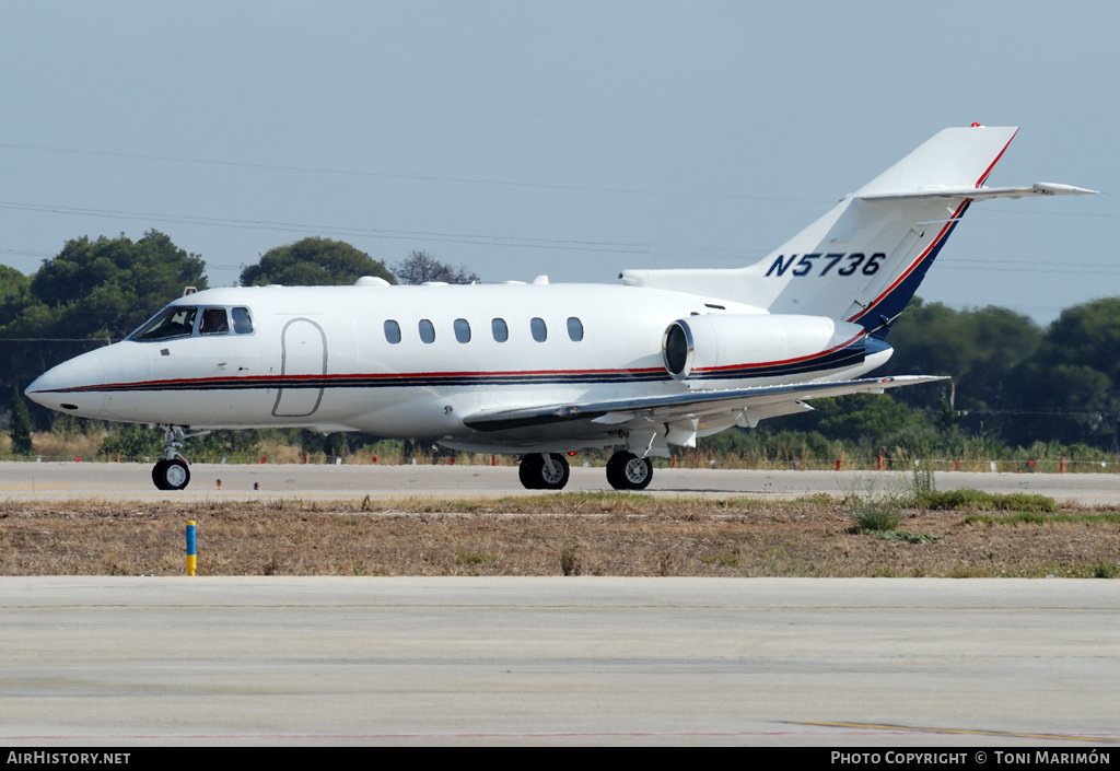 Aircraft Photo of N5736 | Raytheon Hawker 800XP | AirHistory.net #501360