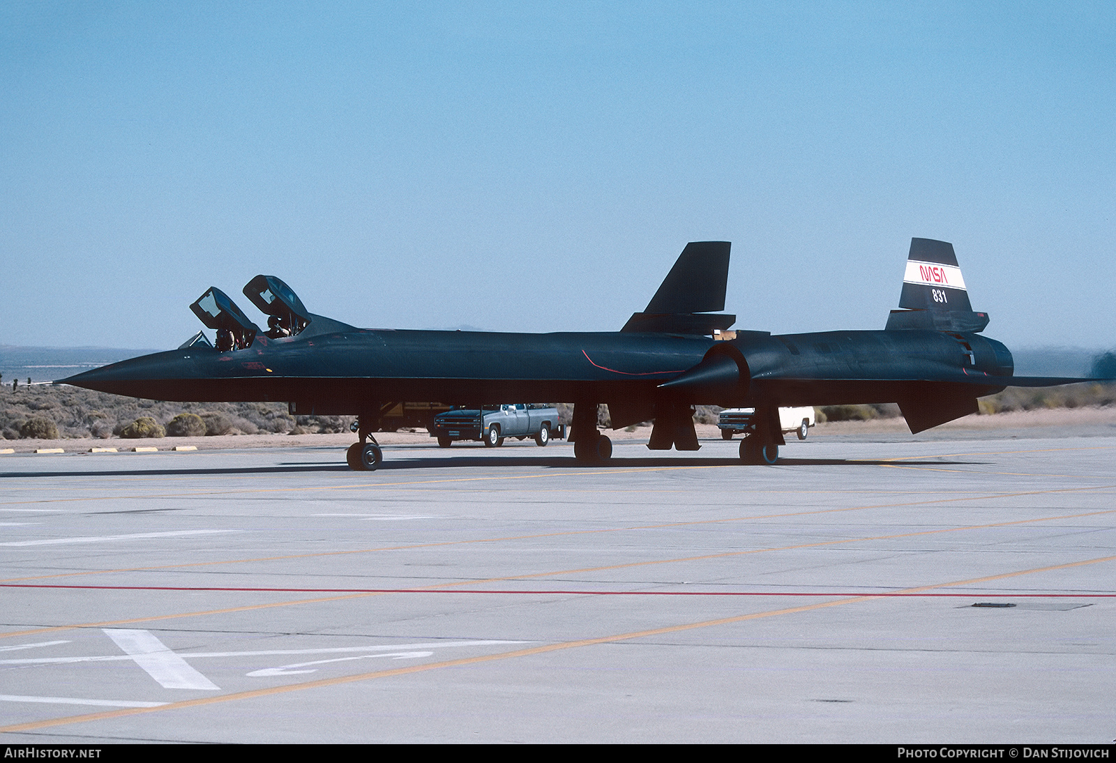 Aircraft Photo of NASA 831 / 61-7956 | Lockheed SR-71B Blackbird | NASA - National Aeronautics and Space Administration | AirHistory.net #501377