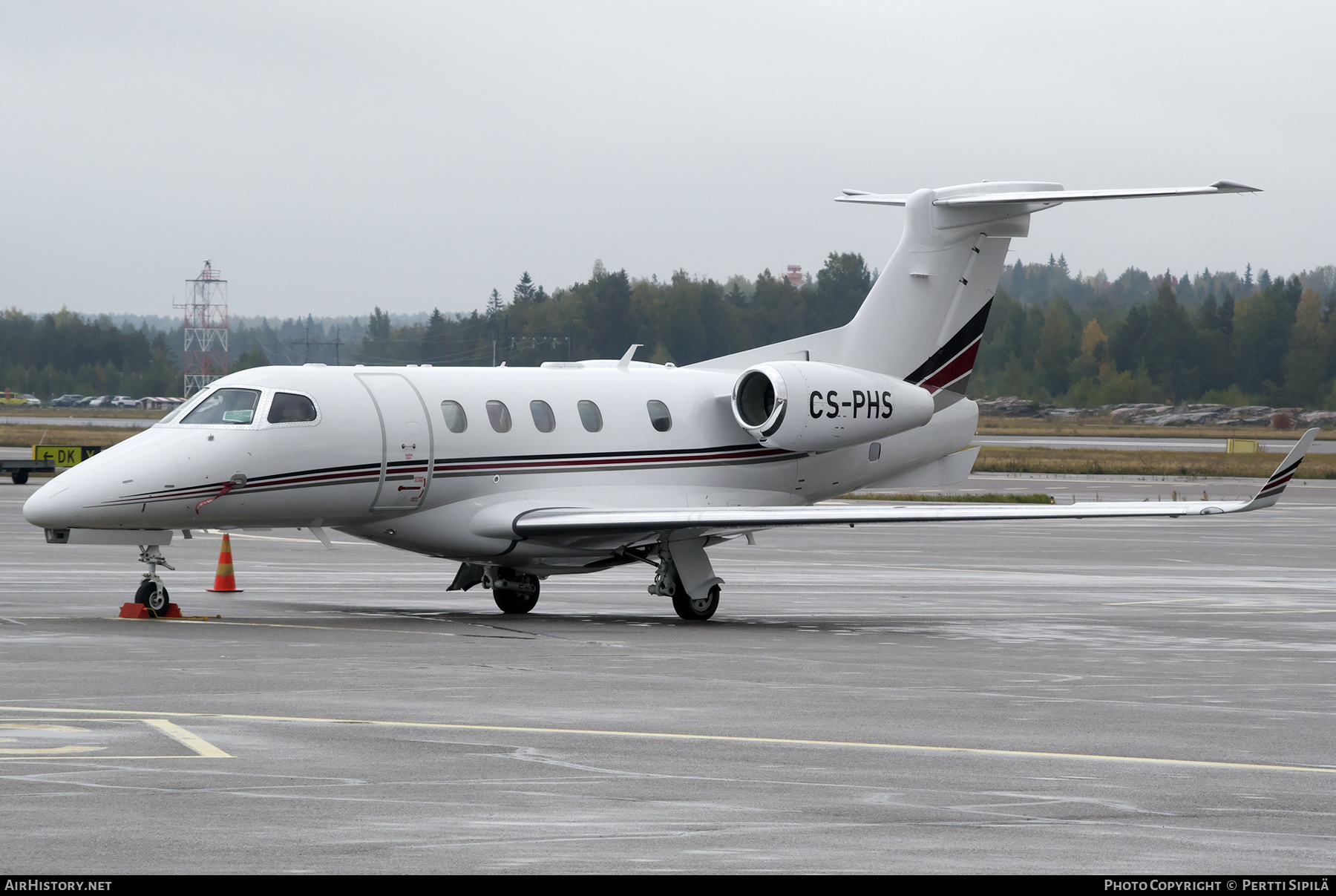 Aircraft Photo of CS-PHS | Embraer EMB-505 Phenom 300 | AirHistory.net #501405