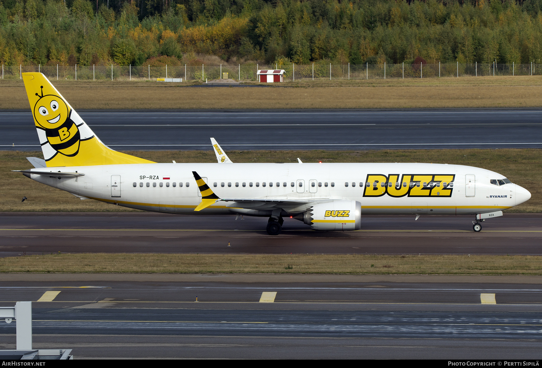 Aircraft Photo of SP-RZA | Boeing 737-8200 Max 200 | Buzz | AirHistory.net #501534