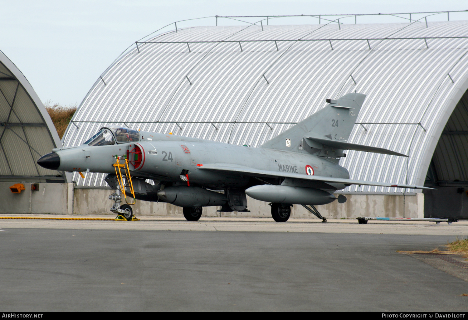 Aircraft Photo of 24 | Dassault Super Etendard Modernisé | France - Navy | AirHistory.net #501561