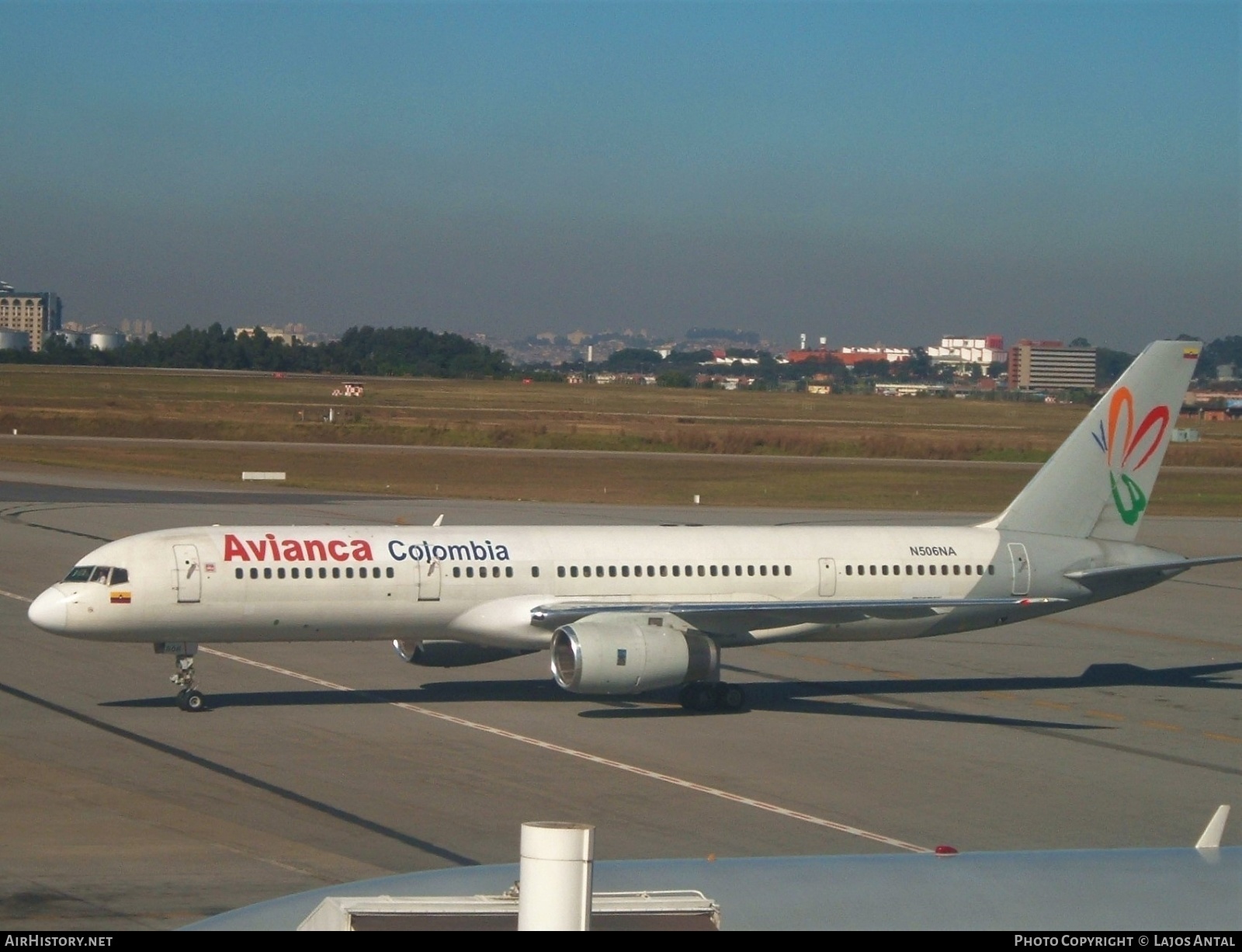 Aircraft Photo of N506NA | Boeing 757-236 | Avianca | AirHistory.net #501611