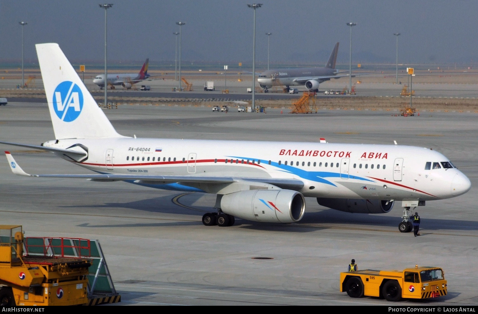 Aircraft Photo of RA-64044 | Tupolev Tu-204-300 | Vladivostok Air | AirHistory.net #501622