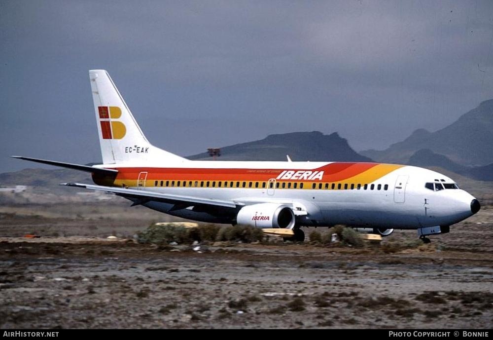 Aircraft Photo of EC-EAK | Boeing 737-3Q8 | Iberia | AirHistory.net #501701