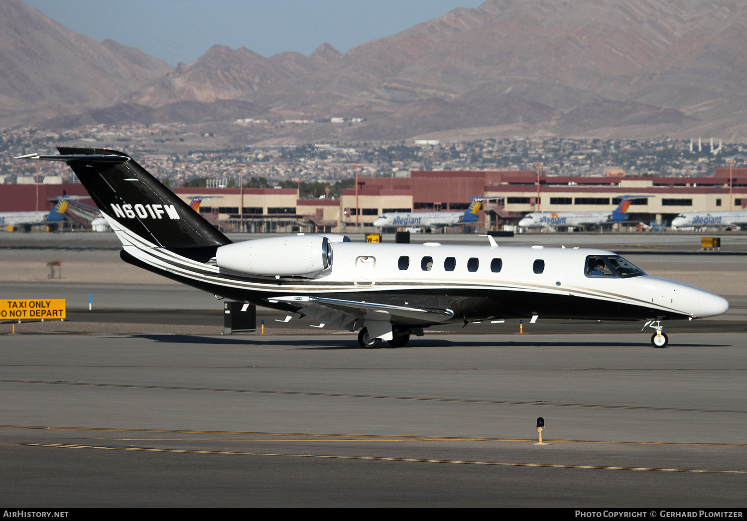 Aircraft Photo of N601FM | Cessna 525C CitationJet CJ4 | AirHistory.net #501728