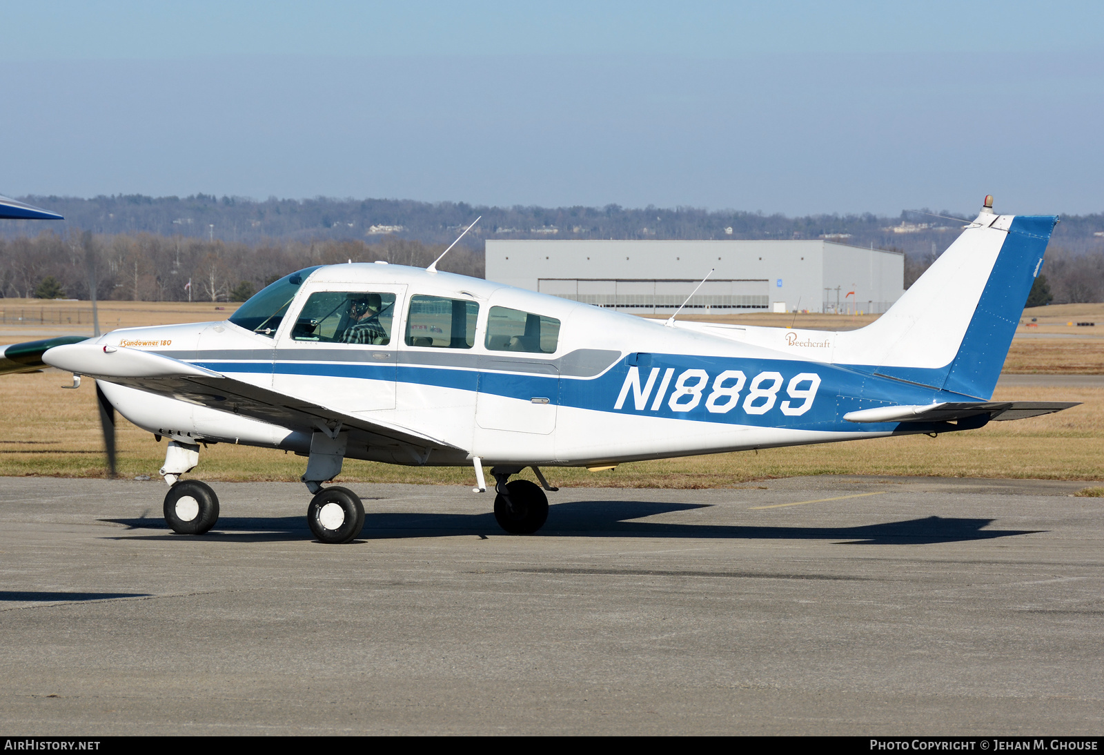 Aircraft Photo of N18889 | Beech C23 Sundowner 180 | AirHistory.net #501968