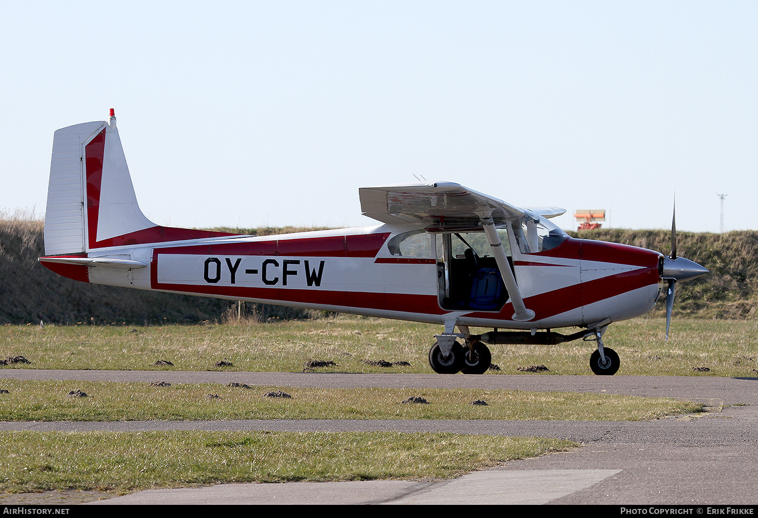 Aircraft Photo of OY-CFW | Cessna 182B Skylane | AirHistory.net #502012