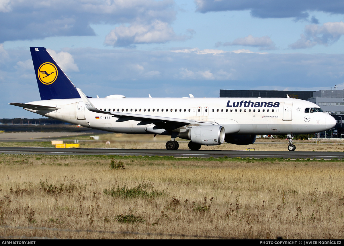 Aircraft Photo of D-AIUL | Airbus A320-214 | Lufthansa | AirHistory.net #502032