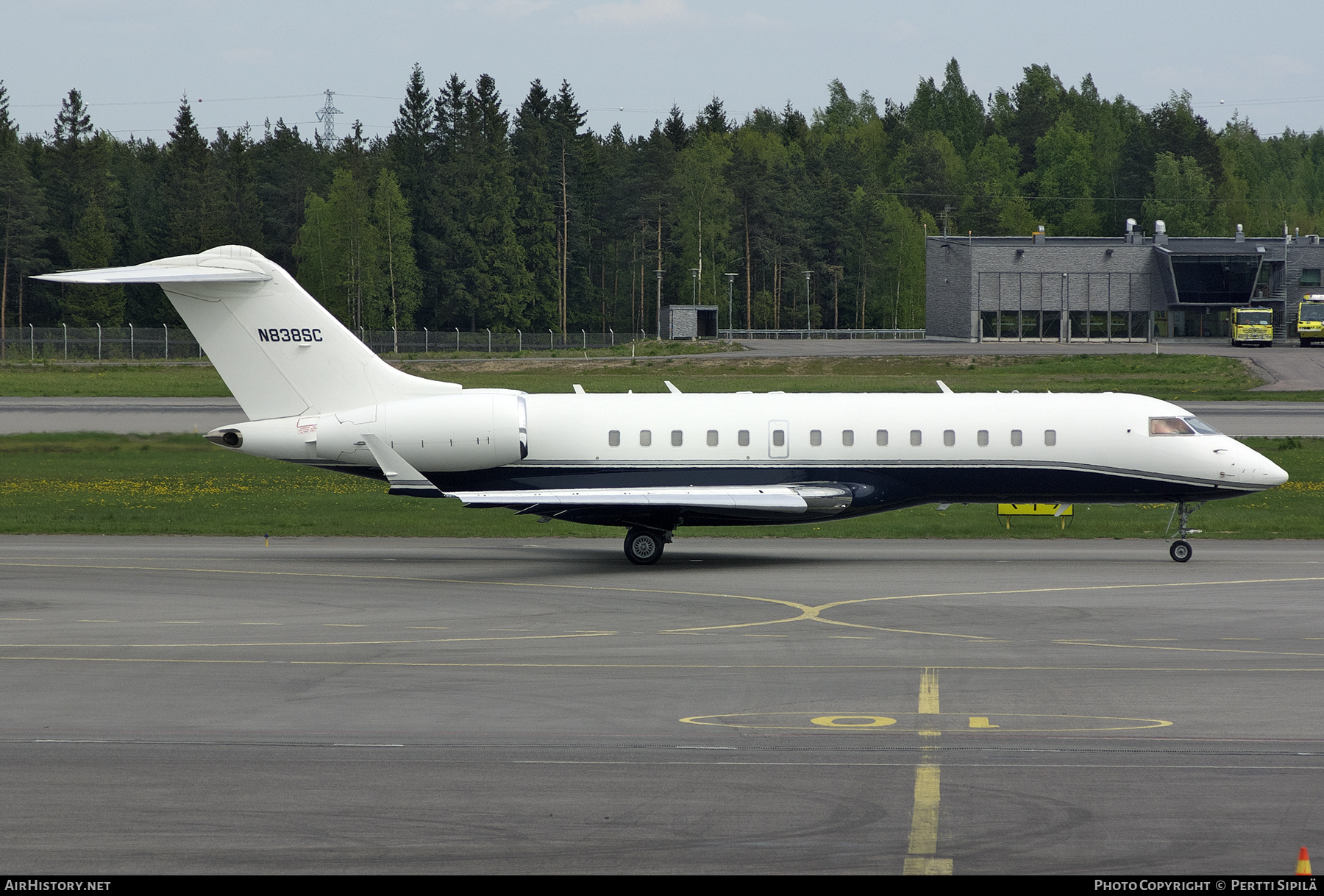 Aircraft Photo of N838SC | Bombardier Global Express (BD-700-1A10) | AirHistory.net #502159