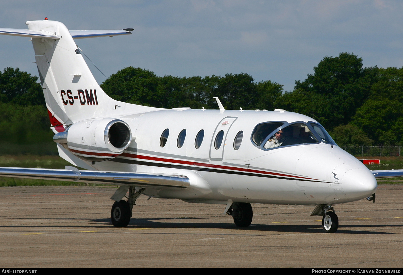 Aircraft Photo of CS-DMI | Raytheon Hawker 400XP | AirHistory.net #502169