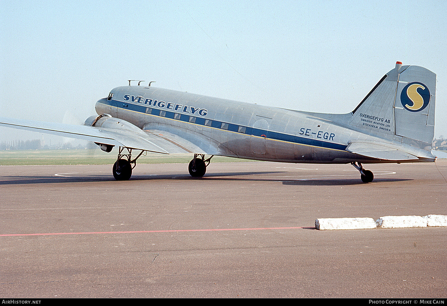 Aircraft Photo of SE-EGR | Douglas DC-3D | Sverigeflyg | AirHistory.net #502191