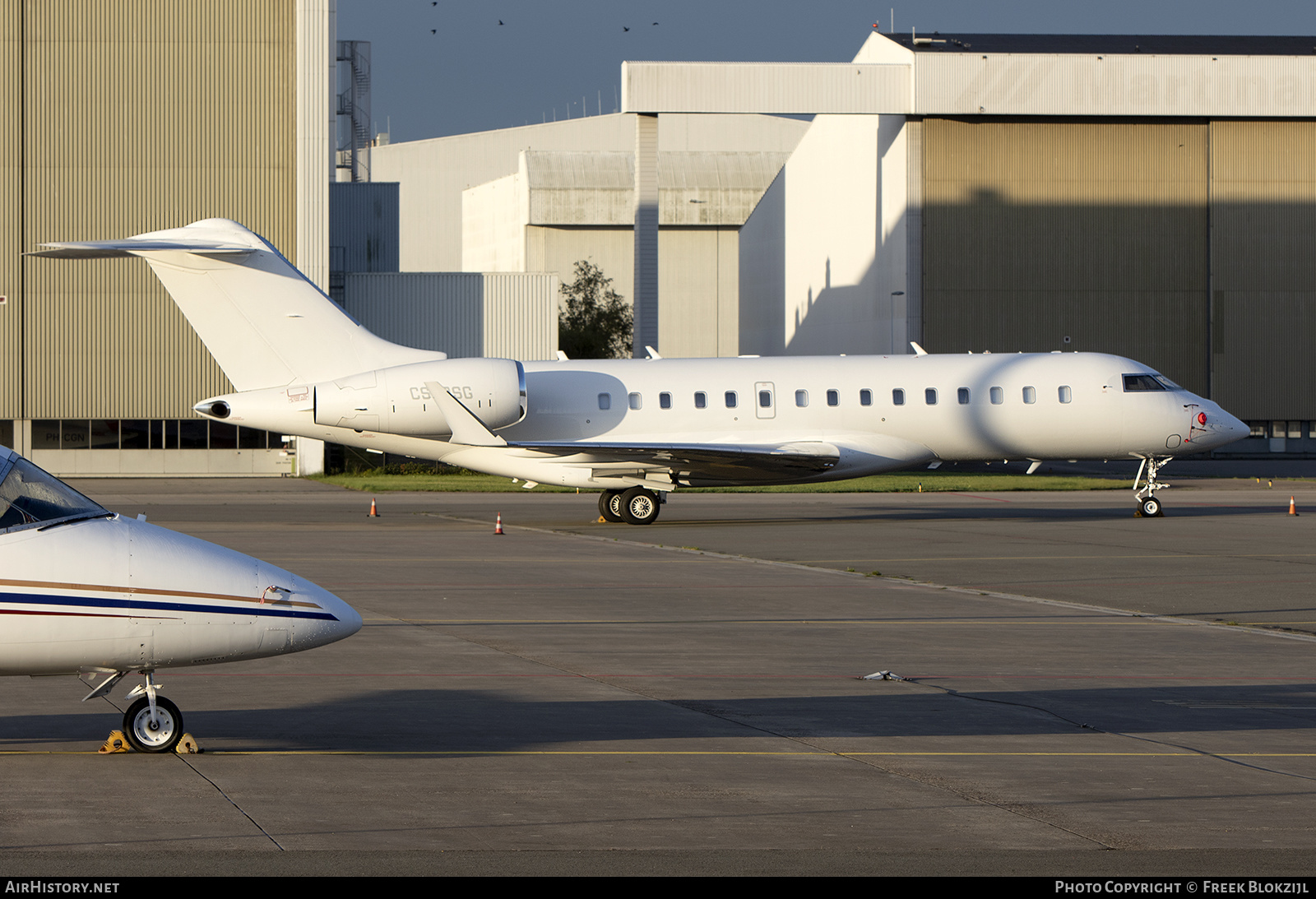 Aircraft Photo of CS-DSG | Bombardier Global 6000 (BD-700-1A10) | AirHistory.net #502210