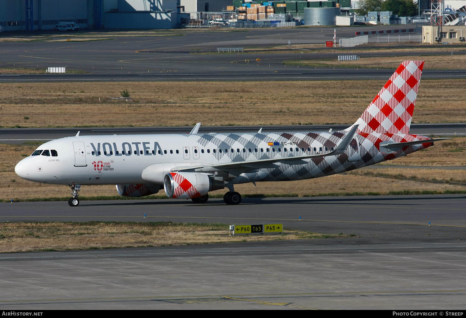 Aircraft Photo of EC-NTU | Airbus A320-214 | Volotea | AirHistory.net #502224