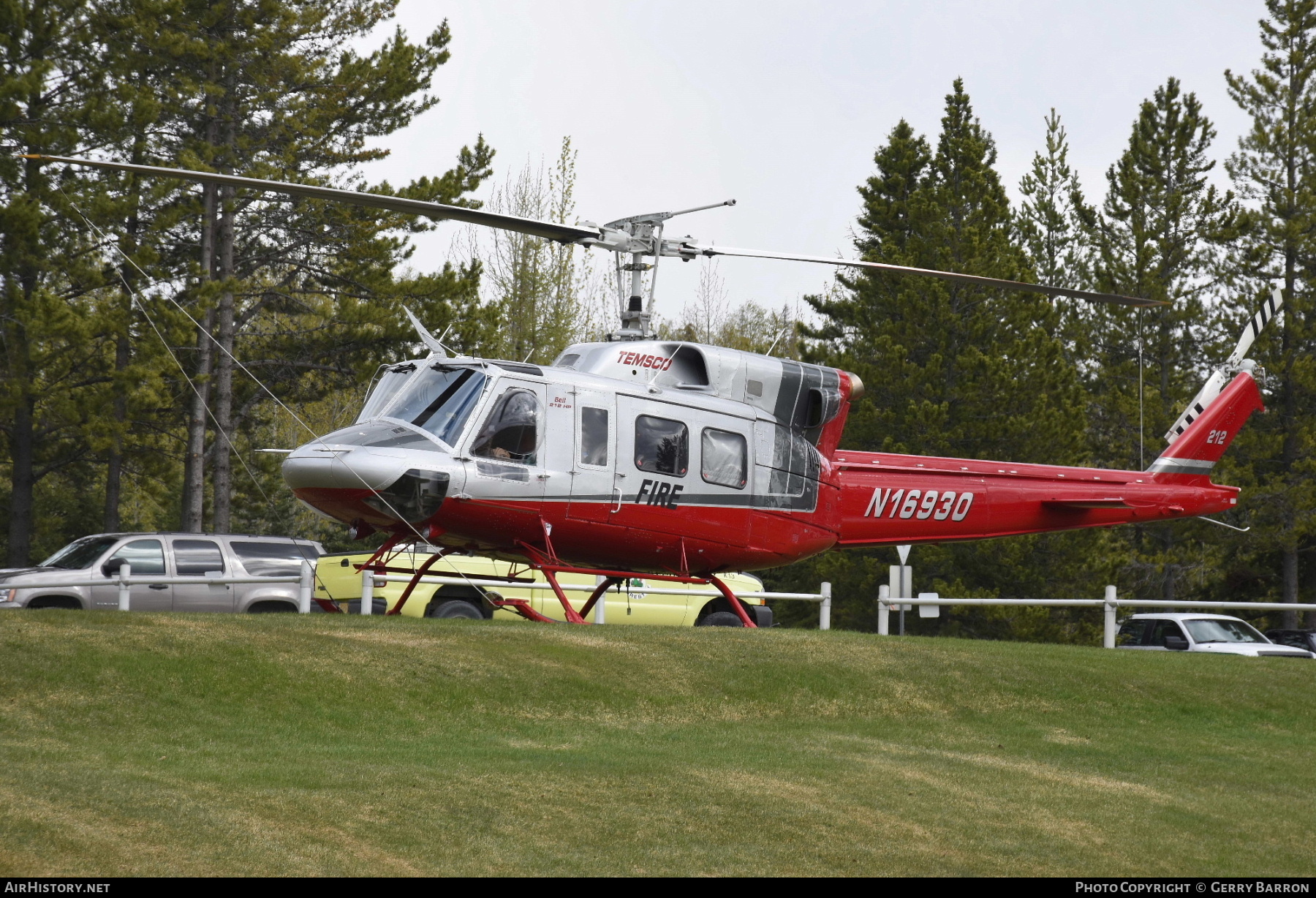 Aircraft Photo of N16930 | Bell 212HP Twin Two-Twelve | Temsco Helicopters | AirHistory.net #502244