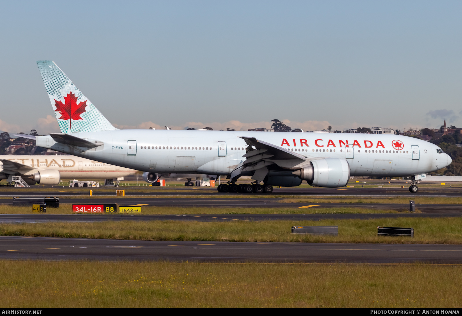 Aircraft Photo of C-FIVK | Boeing 777-233/LR | Air Canada | AirHistory.net #502346