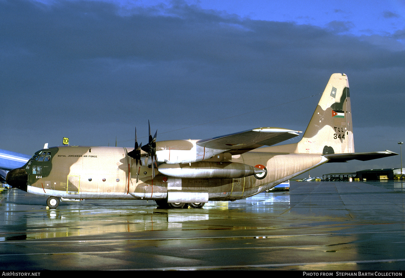 Aircraft Photo of 344 | Lockheed C-130H Hercules | Jordan - Air Force | AirHistory.net #502351