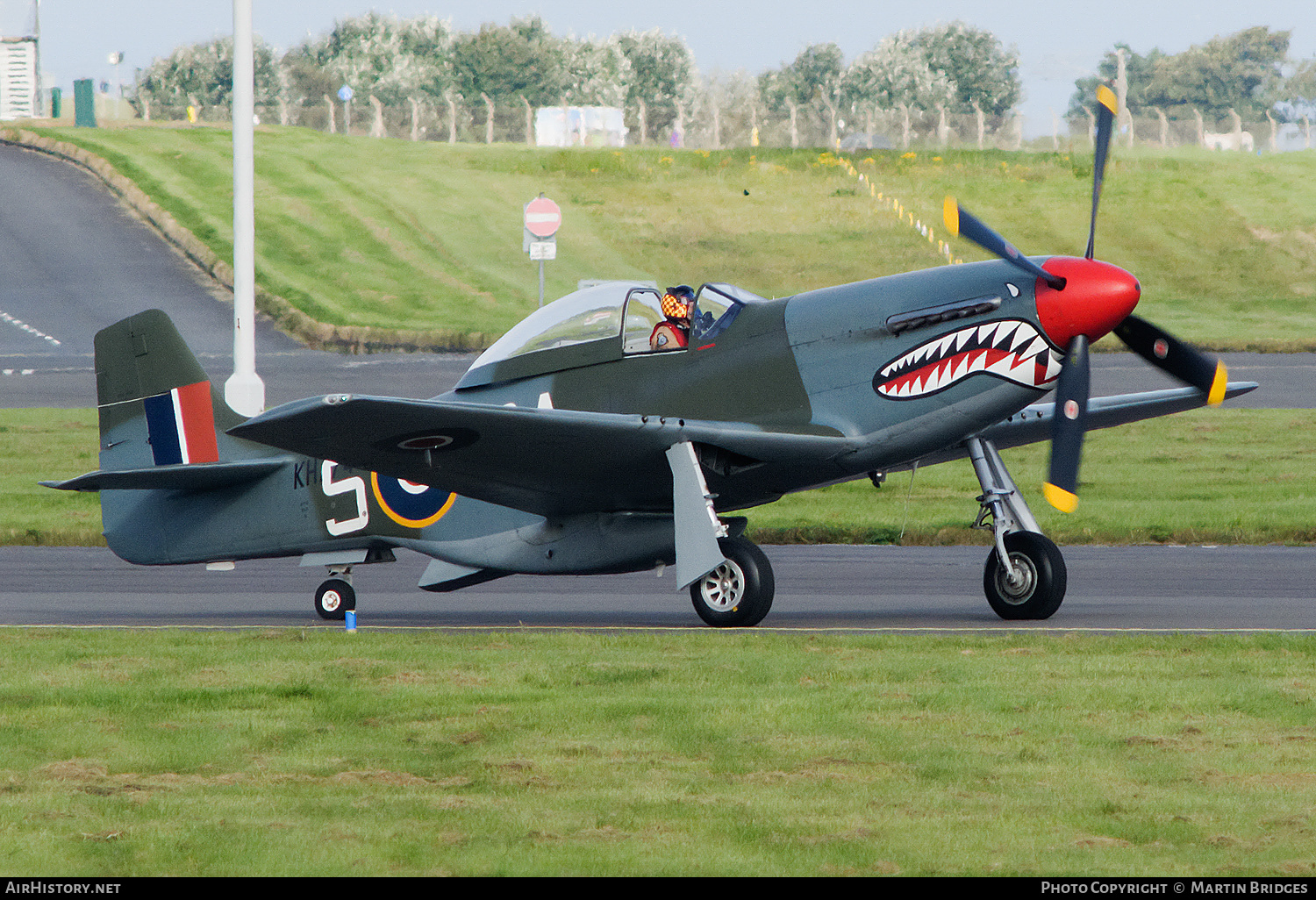Aircraft Photo of G-SHWN / KH774 | North American P-51D Mustang | UK - Air Force | AirHistory.net #502427