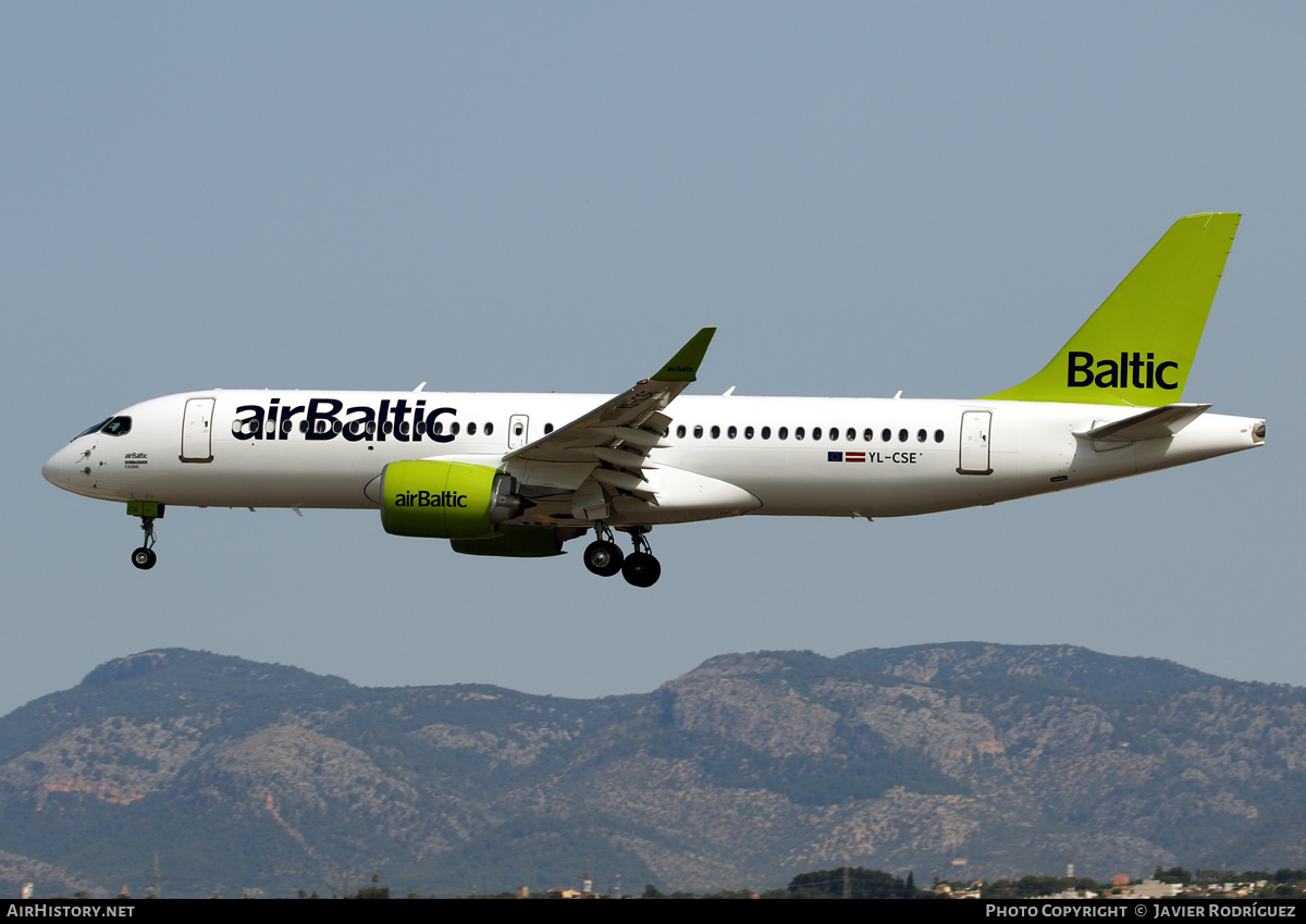 Aircraft Photo of YL-CSE | Bombardier CSeries CS300 (BD-500-1A11) | AirBaltic | AirHistory.net #502434
