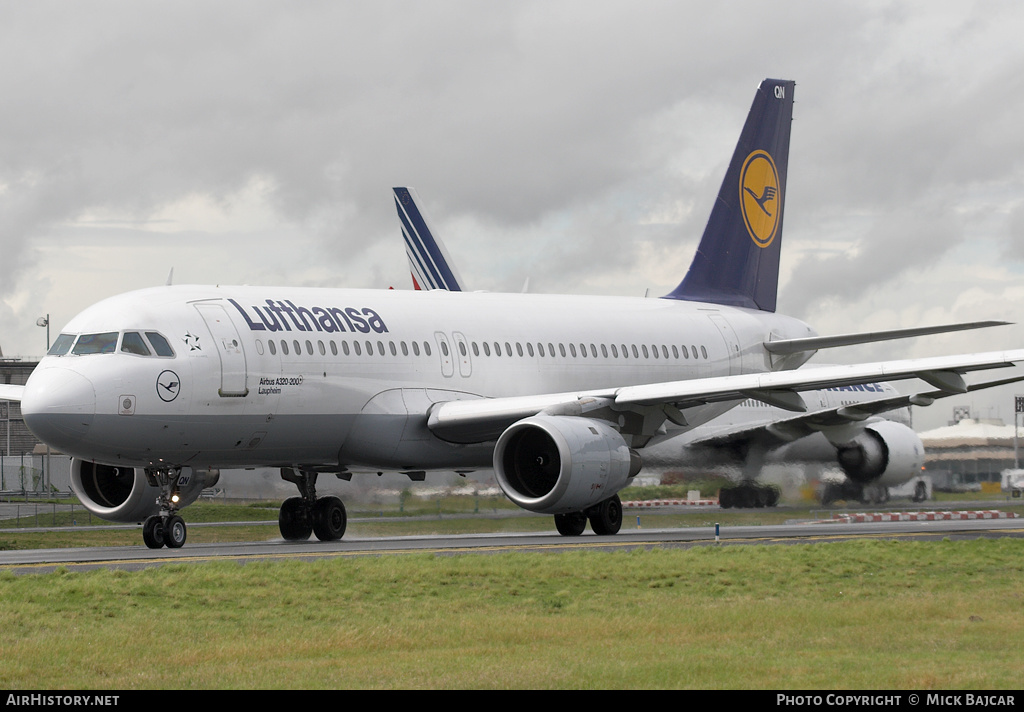 Aircraft Photo of D-AIQN | Airbus A320-211 | Lufthansa | AirHistory.net #502442