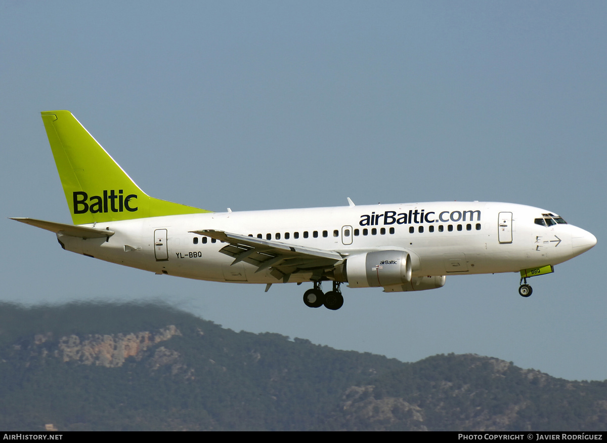 Aircraft Photo of YL-BBQ | Boeing 737-522 | AirBaltic | AirHistory.net #502448
