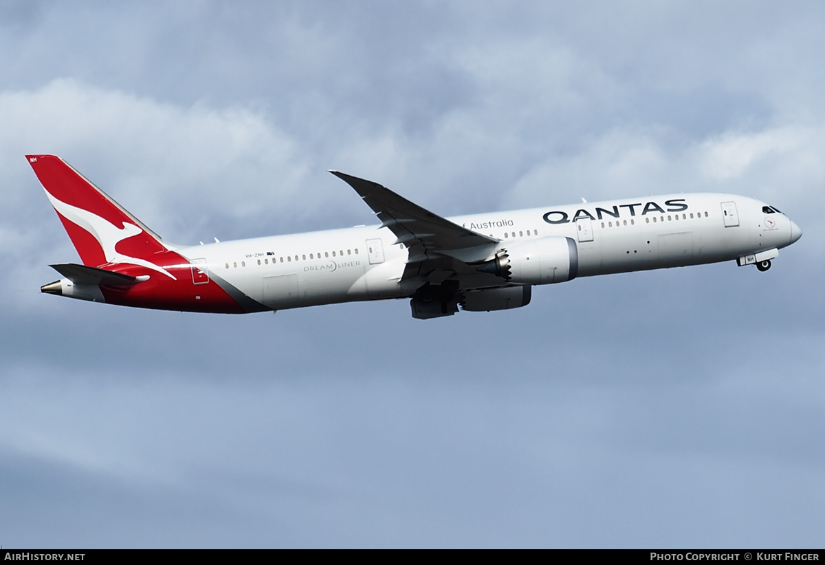 Aircraft Photo of VH-ZNH | Boeing 787-9 Dreamliner | Qantas | AirHistory.net #502468