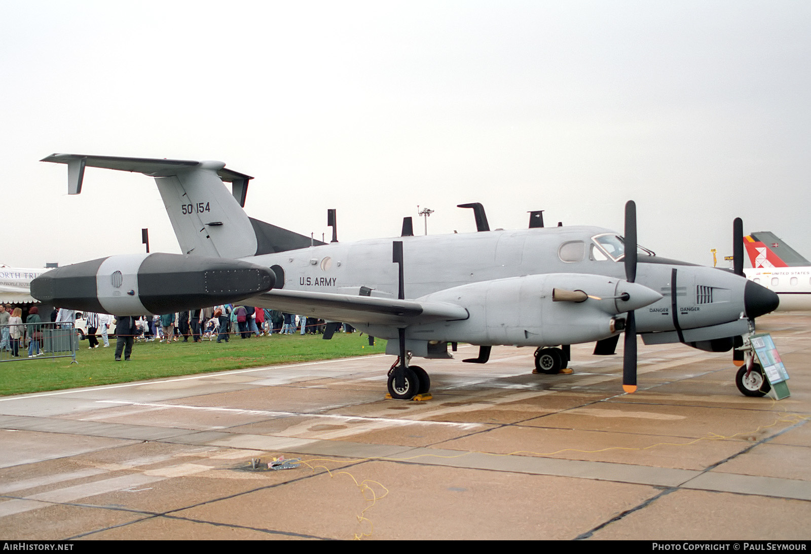 Aircraft Photo of 85-0154 / 50154 | Beech RC-12K Huron (A200CT) | USA - Army | AirHistory.net #502536