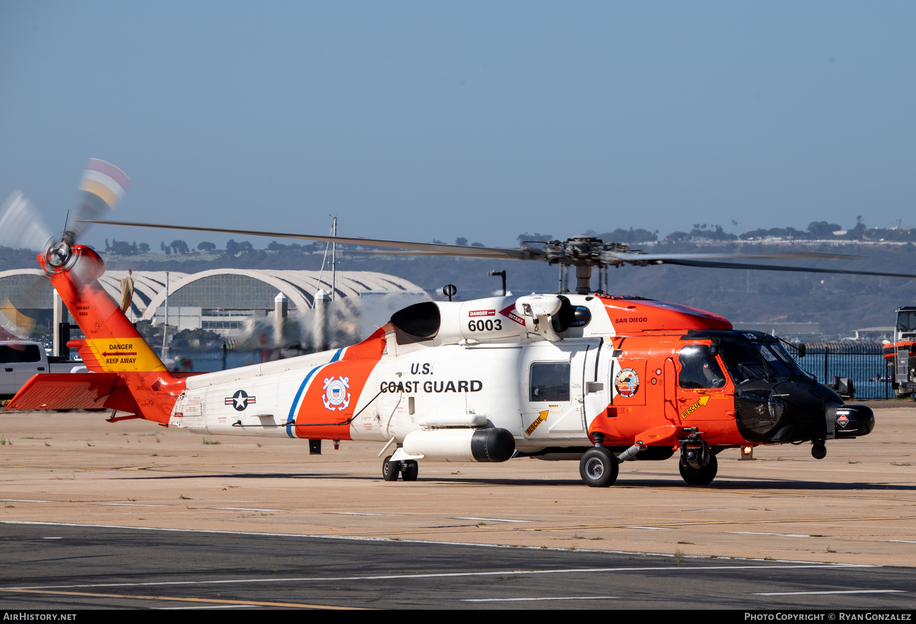 Aircraft Photo of 6003 | Sikorsky MH-60T Jayhawk (S-70B-5) | USA - Coast Guard | AirHistory.net #502577