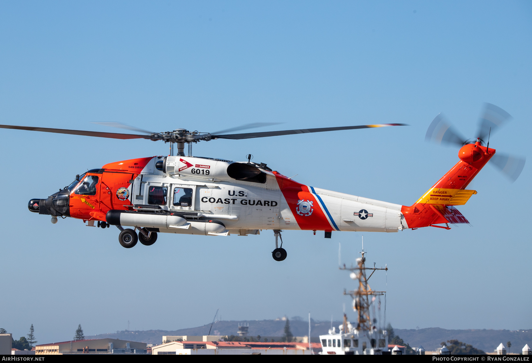 Aircraft Photo of 6019 | Sikorsky MH-60T Jayhawk (S-70B-5) | USA - Coast Guard | AirHistory.net #502578
