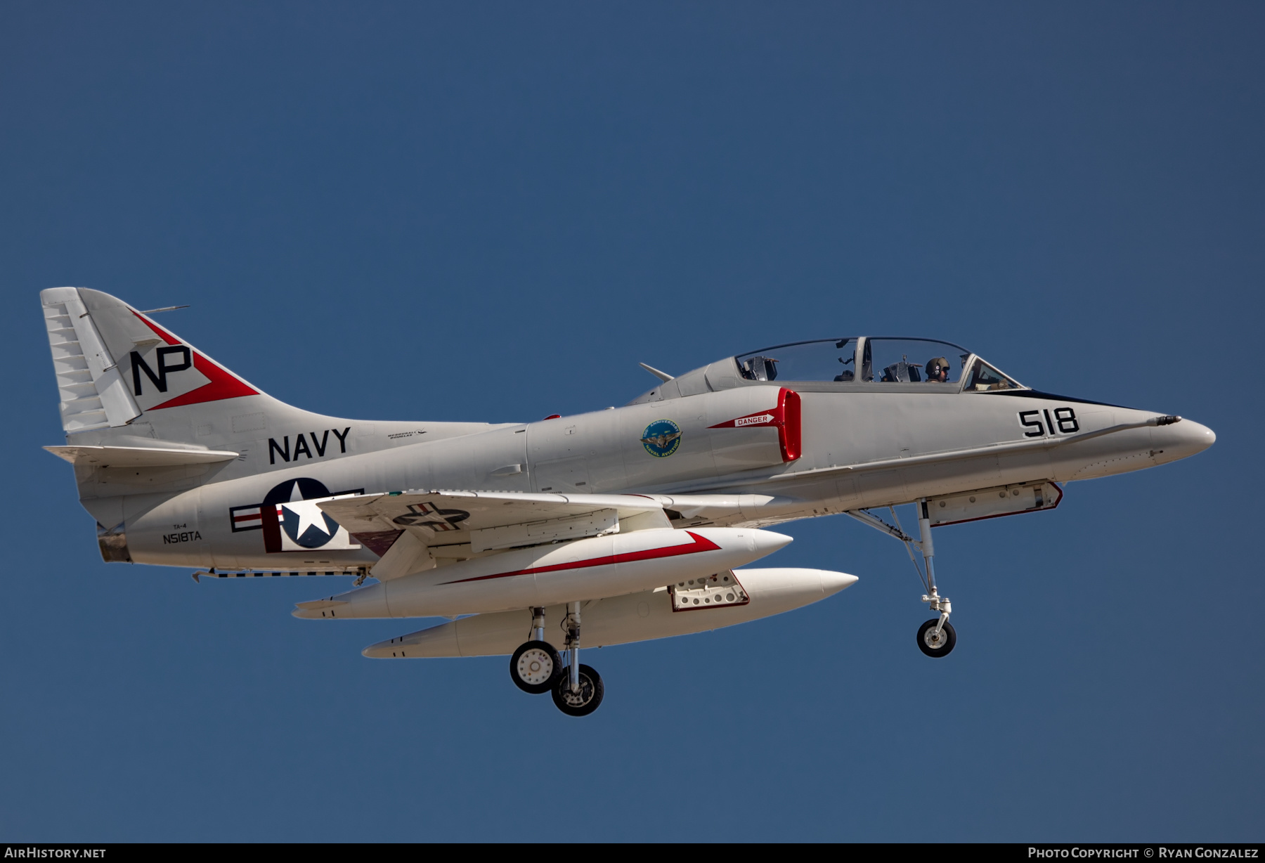 Aircraft Photo of N518TA | McDonnell Douglas TA-4J Skyhawk | USA - Navy | AirHistory.net #502583