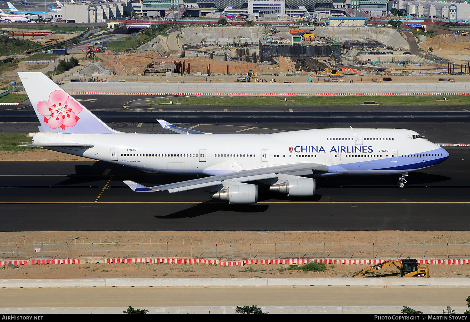 Aircraft Photo of B-18212 | Boeing 747-409 | China Airlines | AirHistory.net #502675