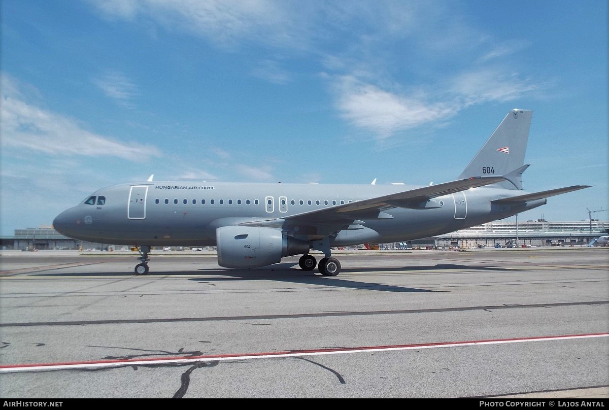 Aircraft Photo of 604 | Airbus A319-112 | Hungary - Air Force | AirHistory.net #502724